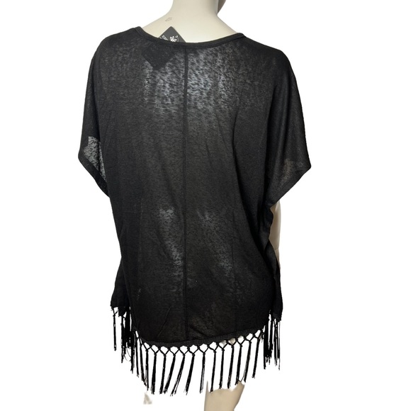 Esperanza New York Black Draped Fringe Top - Picture 6 of 10